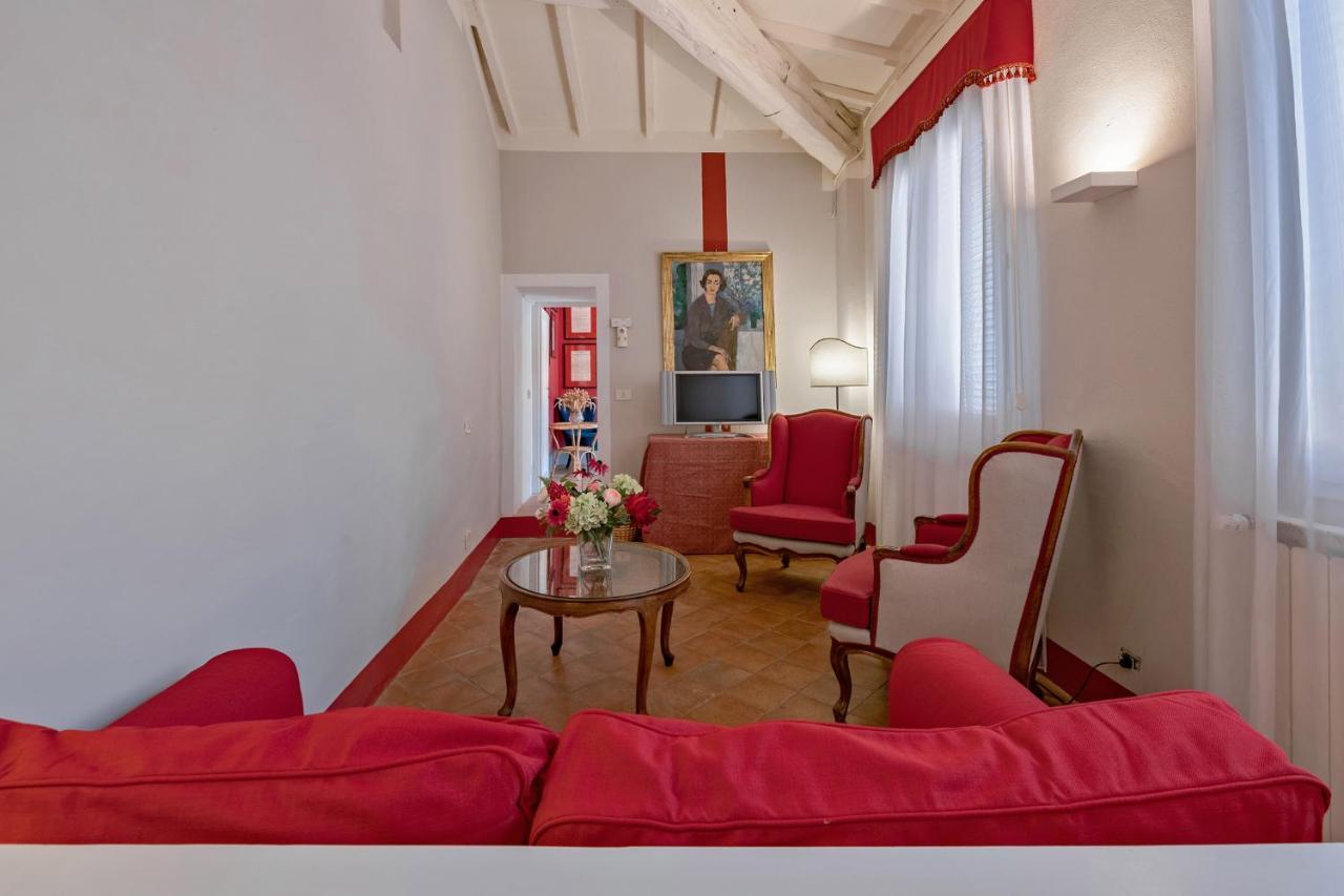 Drom Florence Rooms & Apartments ภายนอก รูปภาพ