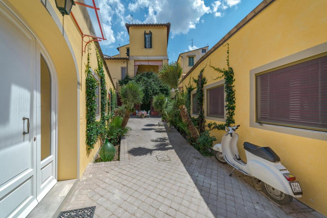 Drom Florence Rooms & Apartments ภายนอก รูปภาพ