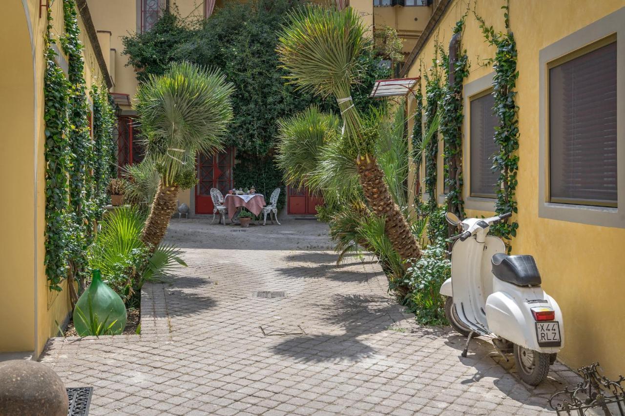 Drom Florence Rooms & Apartments ภายนอก รูปภาพ